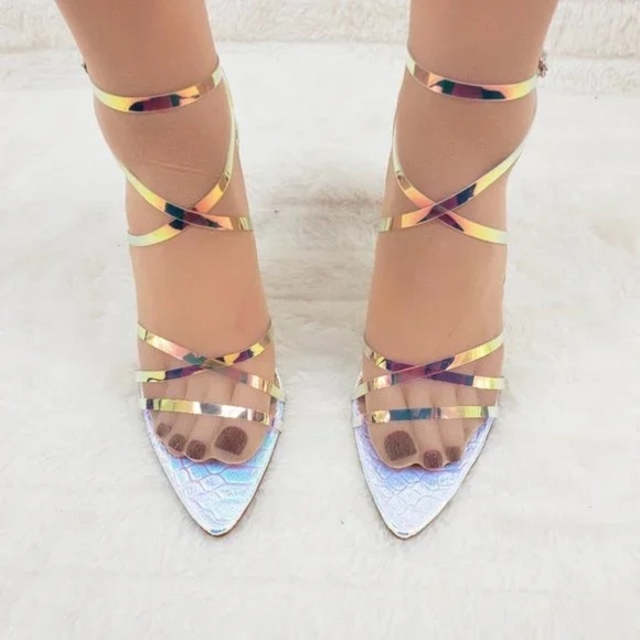 So Me Silver Strappy Hologram Open Toe With a 4.5" High Heels - Picture 5 of 6